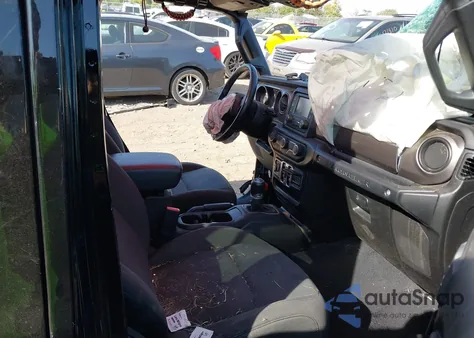 2020 Jeep Wrangler Unlimited Black And Tan 4X4/Freedom 4X4/Sport 4X4/Sport Altitude 4X4/Sport S 4X4/Willys 4X4/Willys Sport 4X4 z USA, uszkodzony, nr VIN 1C4HJXDN1LWC60178